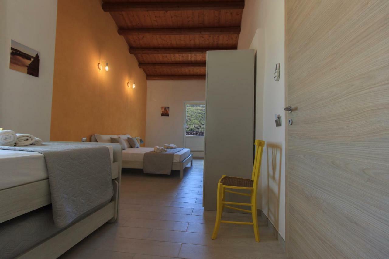 Il Sentiero Dell'Itria - Camere Con Vista Ragusa Exterior foto